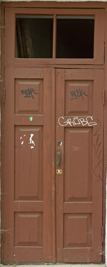 Preview of door 09