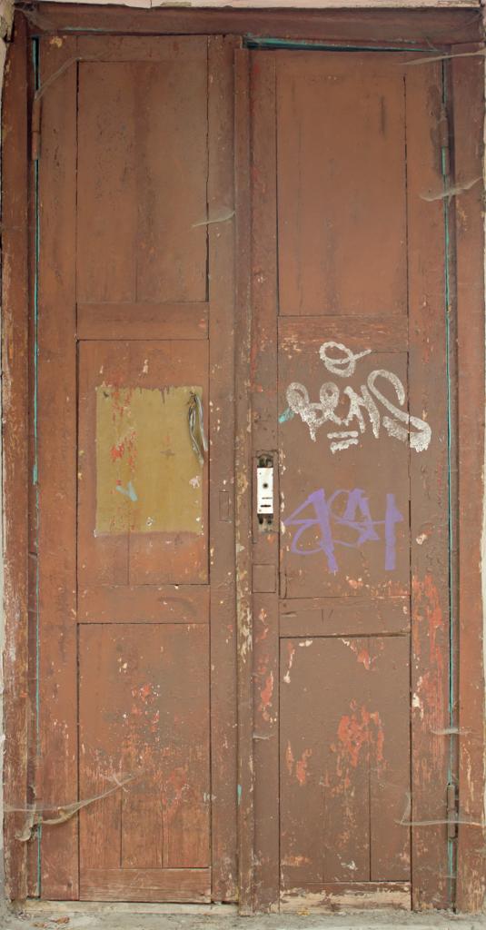 Preview of door 19