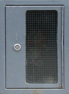 panel_locked_glass-color-m.jpg